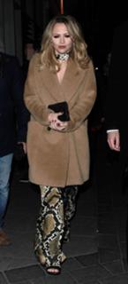 Kimberley Walsh feet photo thumbnail