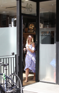 Kimberley Walsh feet photo thumbnail