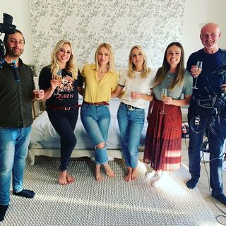 Kimberley Walsh feet photo thumbnail