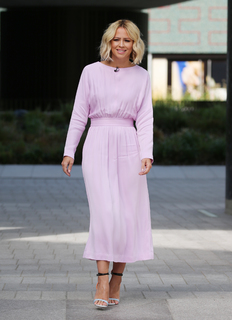 Kimberley Walsh feet photo thumbnail