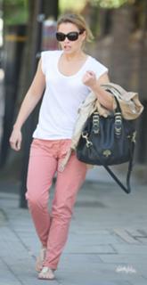 Kimberley Walsh feet photo thumbnail