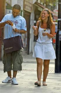 Kimberley Walsh feet photo thumbnail