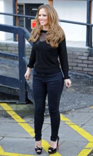 Kimberley Walsh feet photo thumbnail