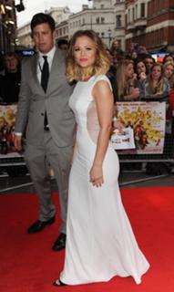 Kimberley Walsh feet photo thumbnail