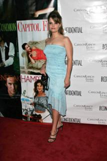 Kimberly J. Brown feet photo 2