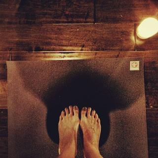 Kimberly J. Brown feet photo 18