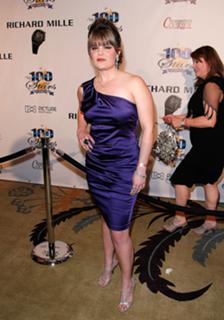 Kimberly J. Brown feet photo 8