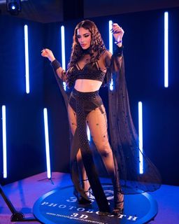 Kimberly Loaiza feet photo thumbnail