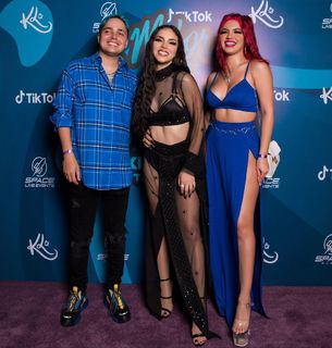 Kimberly Loaiza feet photo thumbnail