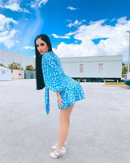 Kimberly Loaiza feet photo thumbnail