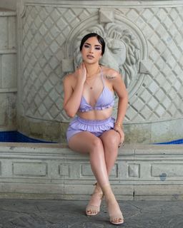 Kimberly Loaiza feet photo thumbnail