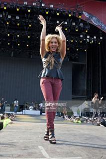 Kimberly Schlapman feet photo 8