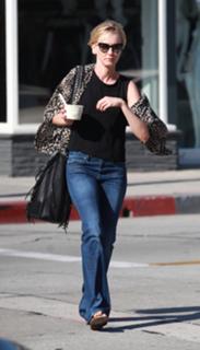 Kimberly Stewart feet photo 12