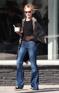 Kimberly Stewart feet photo 10