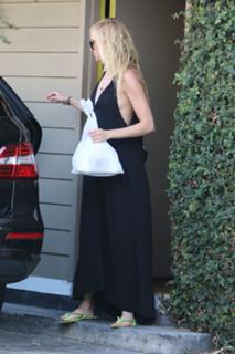 Kimberly Stewart feet photo 19