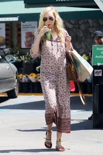 Kimberly Stewart feet photo 9