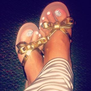 Kimberly Vanderhee feet photo 3