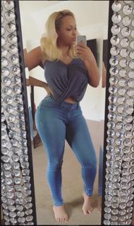 Kimberly Vanderhee feet photo 6