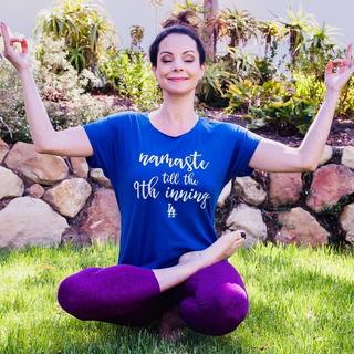 Kimberly Williams-Paisley feet photo thumbnail