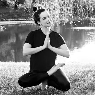 Kimberly Williams-Paisley feet photo thumbnail