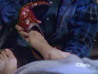 Kimberly Williams-Paisley feet photo thumbnail