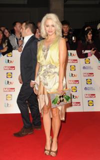 Kimberly Wyatt feet photo thumbnail