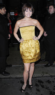 Kimberly Wyatt feet photo thumbnail