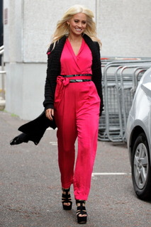 Kimberly Wyatt feet photo thumbnail