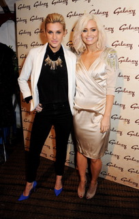 Kimberly Wyatt feet photo thumbnail