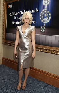 Kimberly Wyatt feet photo thumbnail