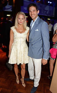 Kimberly Wyatt feet photo thumbnail