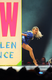 Kimberly Wyatt feet photo thumbnail