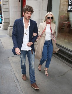 Kimberly Wyatt feet photo thumbnail