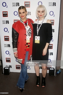 Kimberly Wyatt feet photo thumbnail