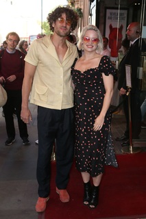 Kimberly Wyatt feet photo thumbnail