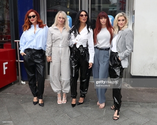 Kimberly Wyatt feet photo thumbnail