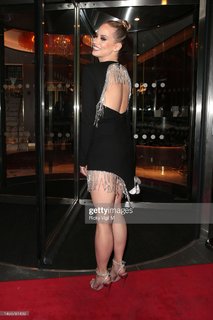 Kimberly Wyatt feet photo thumbnail