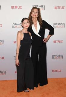 Kimiko Glenn feet photo 7
