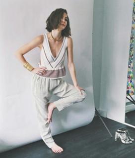 Kimiko Glenn feet photo 16
