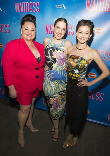 Kimiko Glenn feet photo 9