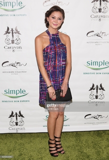 Kimiko Glenn feet photo 16