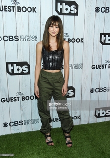 Kimiko Glenn feet photo 2