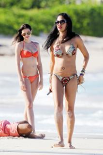 Kimora Lee feet photo thumbnail