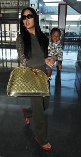 Kimora Lee feet photo thumbnail