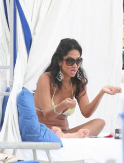Kimora Lee feet photo thumbnail
