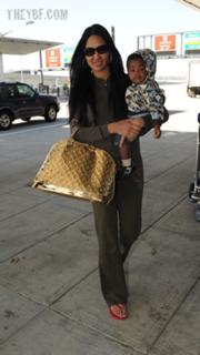 Kimora Lee Simmons feet photo 2