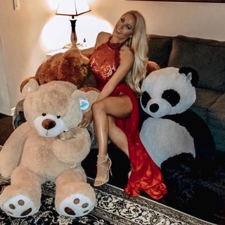 Kindly Myers feet photo 16