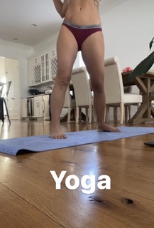 Kindly Myers feet photo 18