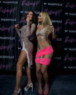 Kindly Myers feet photo 7