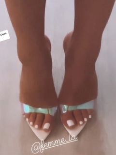 Kinga Kujawska feet photo 12